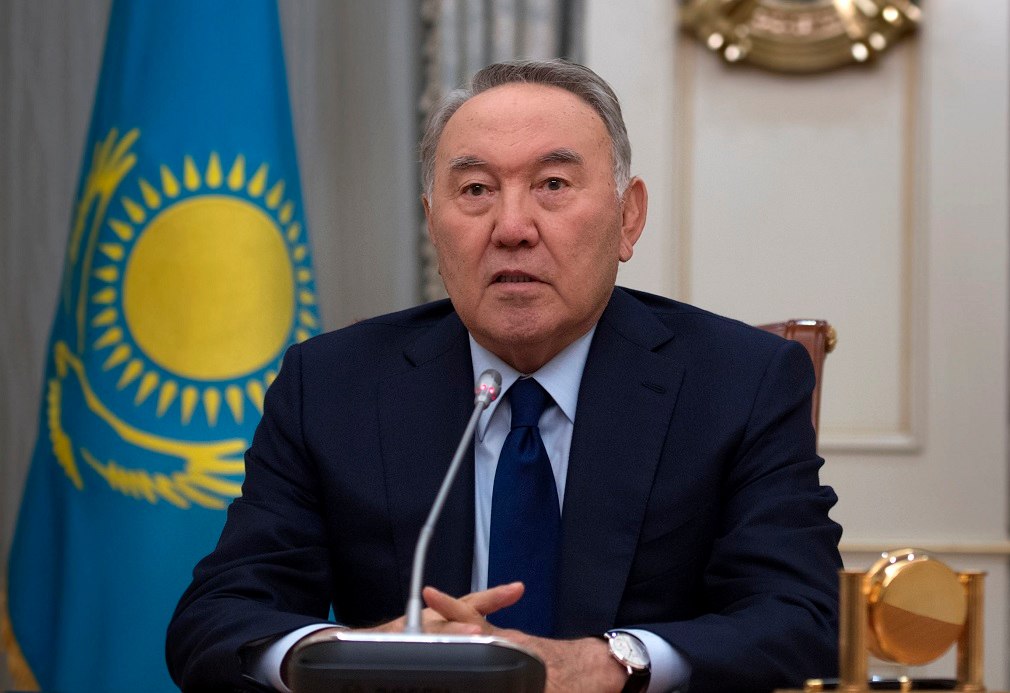 Назарбаев Үкіметті отставкаға жіберетінін айтты