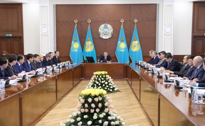 Н. Назарбаев: Ел экономикасының өсімі 4 пайыздан асты